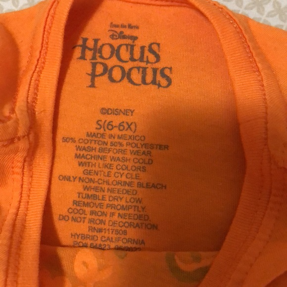 Hocus Pocus T - Picture 3 of 4